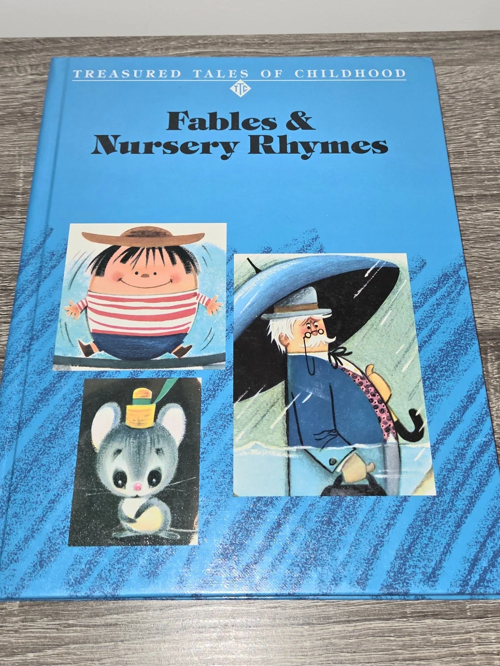 Treasured Tales Of Childhood Fables & Nursery Rhymes Barbara Simons  Ruth Rooney